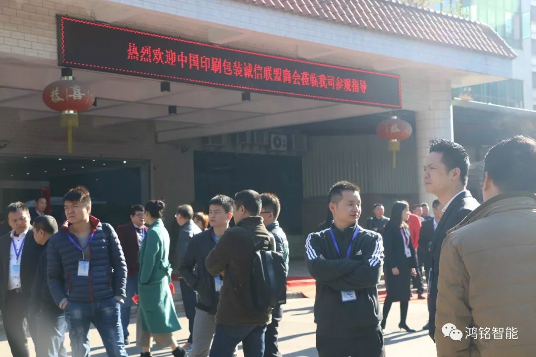 1515114379965449.jpg 640.webp (3).jpg