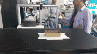 1532332016151583.gif 0.gif